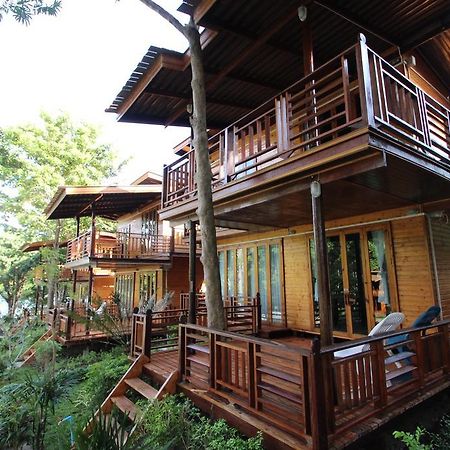 ลองเบย์ หลีเป๊ะ Hotel เกาะหลีเป๊ะ ภายนอก รูปภาพ