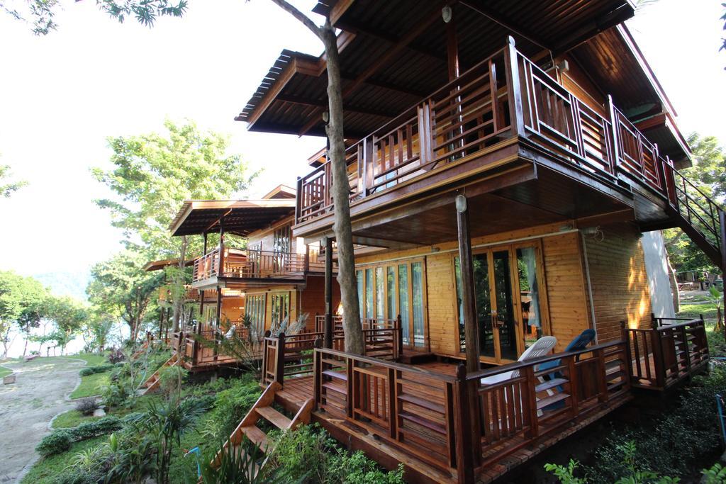 ลองเบย์ หลีเป๊ะ Hotel เกาะหลีเป๊ะ ภายนอก รูปภาพ